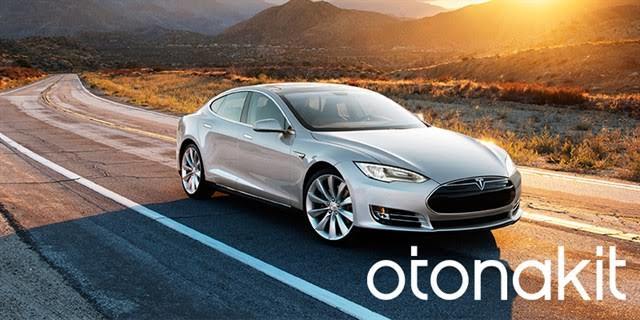 Teslanın Otoplotu POLİSTEN Kaçtı (sizce tesal güvenli mi)?