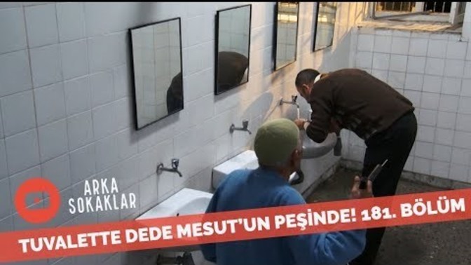 Dikkatle baksanız Mesut adamın Ayağına Ateş ediyo ama adam kolundan yaralanmış.. saçma deilmi sizcede KS ailesi?