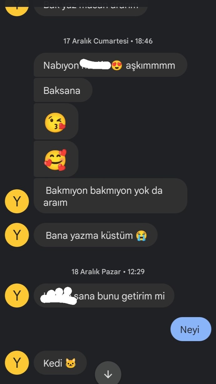 Bu kızın benimle derdi ne?