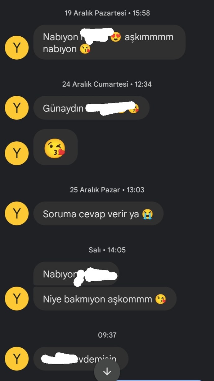 Bu kızın benimle derdi ne?