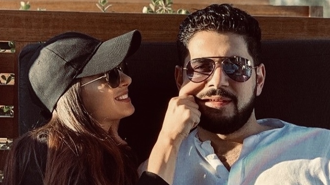 İki güzel söze kanıp barışır mısın?