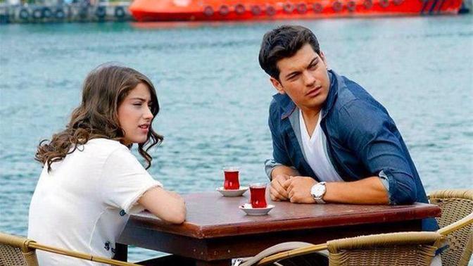 Film izlemek için evine davet eden flörtün teklifini kabul eder misiniz?