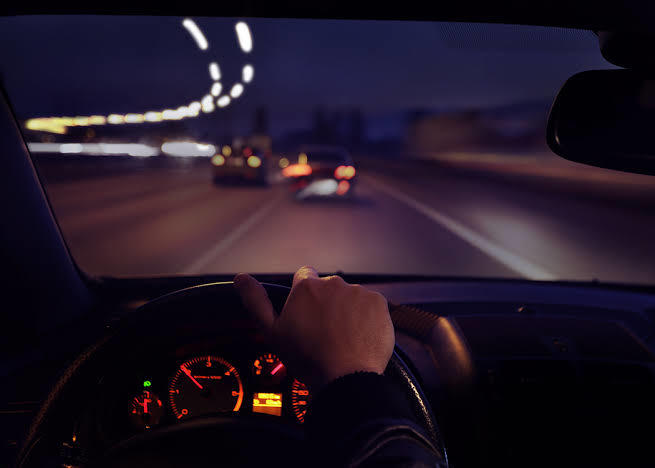 Gece yolculuğunu mu daha çok seversiniz gündüz yolculuğunu mi?