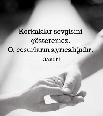 Delikanlı adam karşına çıkıp seni seviyorum diyebilmeli mi?
