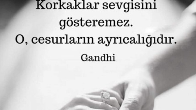 Delikanlı adam karşına çıkıp seni seviyorum diyebilmeli mi?