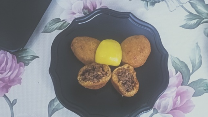 İçli köftenin kızartmasını mı seversin, haşlamasını mı seversin?