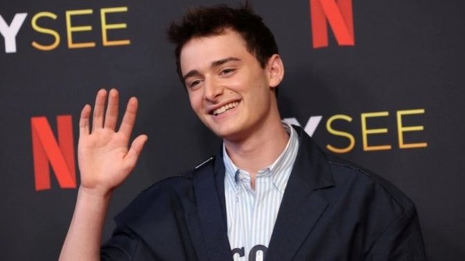 "Stranger Things" dizisinin başrolü Noah Schnapp, eşcinsel olduğunu açıkladı. Ne düşünüyorsunuz?