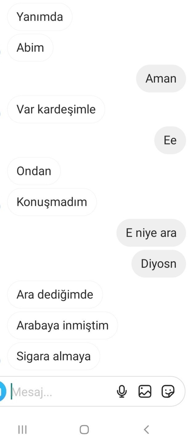 Sizce bu çocuk bana tripmi atıyor?