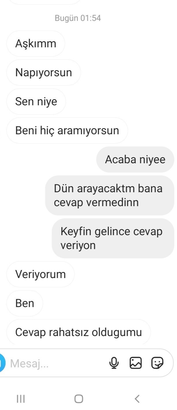 Sizce bu çocuk bana tripmi atıyor?