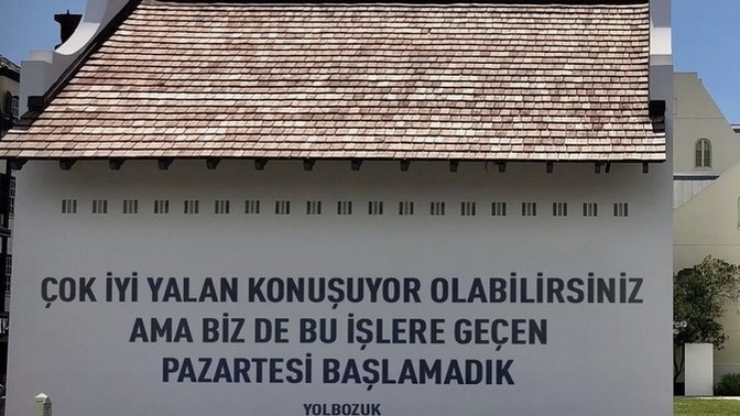 10 sey söyliyor 9 u yalan 1 süpheli?