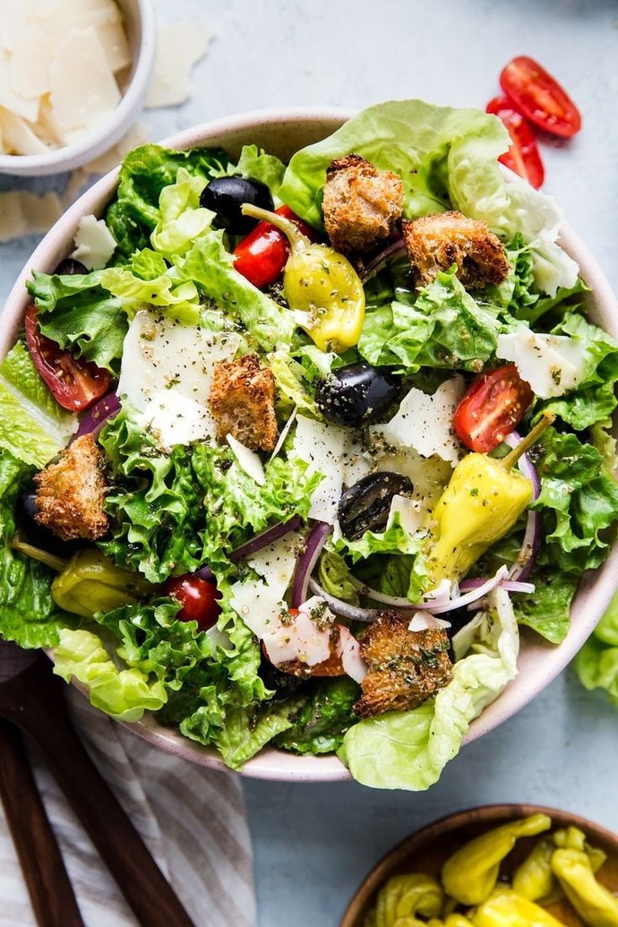 Her yemeğin yanında mutlaka salata olmalı mı?