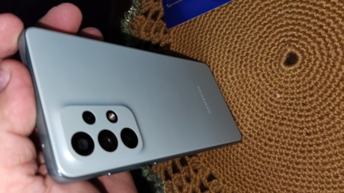 2 adet telefonum var samsung a73 256gb ve samsung s22 128 GB sizce hangisi daha kullanışlı?