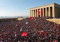 2022de Anıtkabiri 3 milyon 966 bin kişi ziyaret etti. Hiç Anıtkabire gittin mi?
