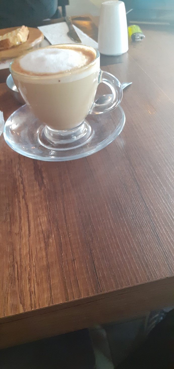 Kızla oturuyorum, bu karıştırılarak mı içilir yoksa karıştırmadan mı?