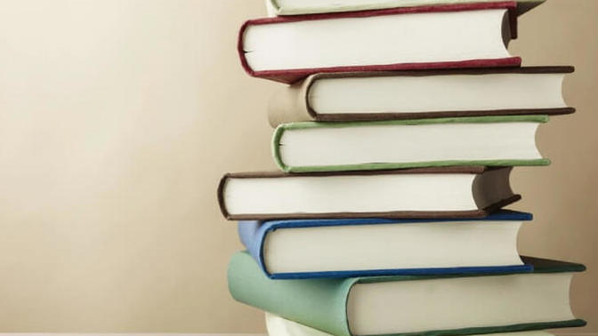 Geçen sene yaptığım gibi 30 günde 30 kitap okuma etkinliği için liste oluşturacağım. Kitap tavsiyesi verir misiniz?