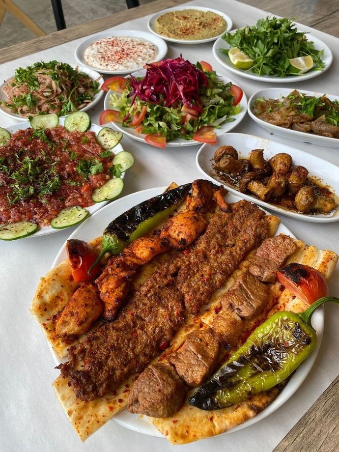 Mangal sever miyiz 😋😋?