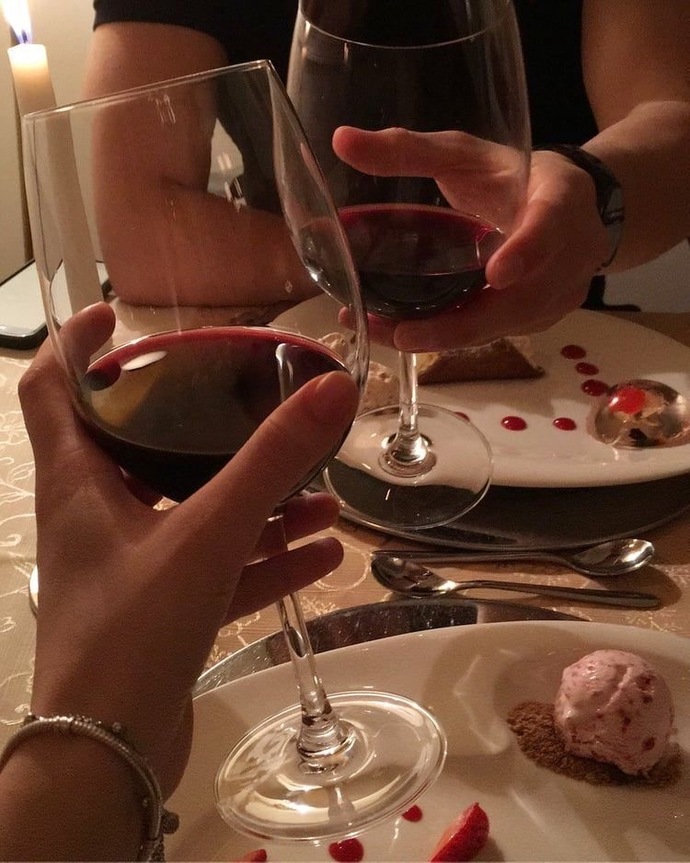 İlk date de alkol içilir mi?