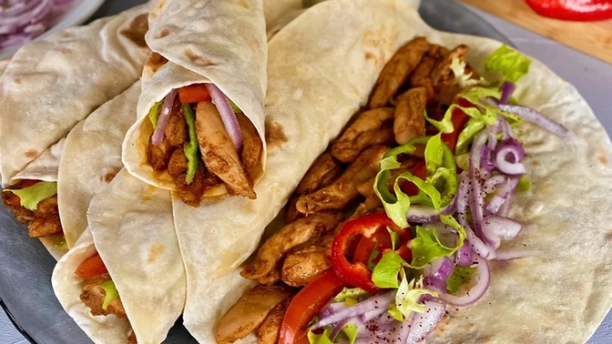 Döner hangi ekmekle daha güzel olur?