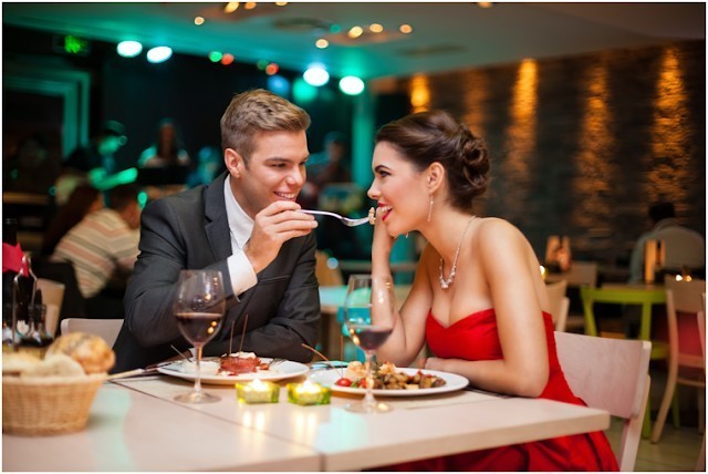 Sevgiline romantik bir akşam yemeği hazırlayacak olsan hangi yemeği yapardın?