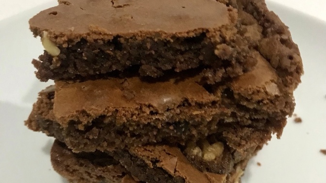 Browninin yanına çay mı yakışır, kahve mi?
