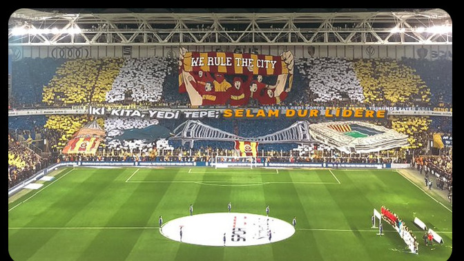 Galatasaray'ın 3 gol attığı maçtan sonra Fenerbahçe'ye göndermeleri 😂 hakkında ne düşünüyorsunuz?