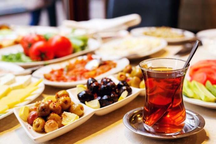 Kahvaltıda vazgeçilmezin ne?