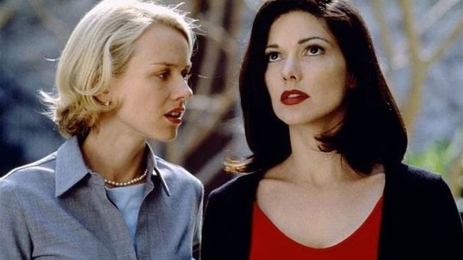 Sence en sıkıcı dizi ve film karakteri kim?