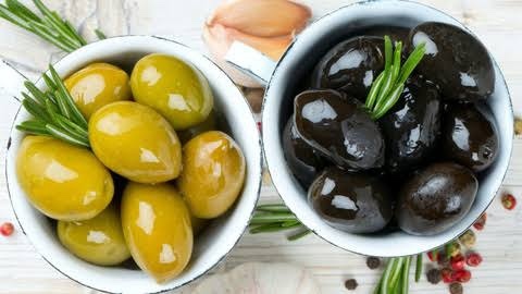 Yeşil zeytin mi Siyah zeytin mi?