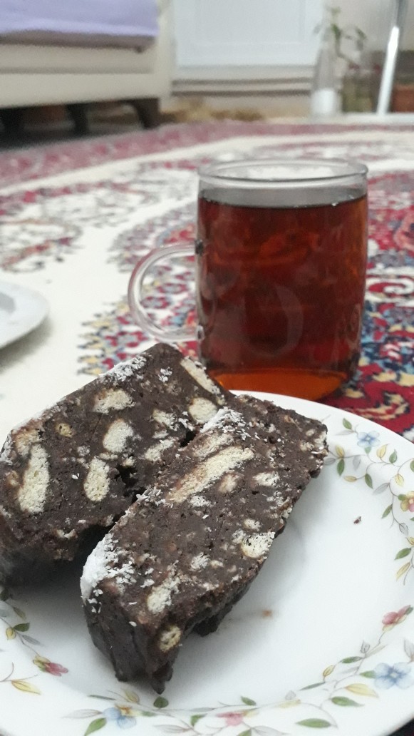 Bu akşam KızlarSoruyor'da vakit geçirirken hangi yiyecek/içecek eşlik ediyor?