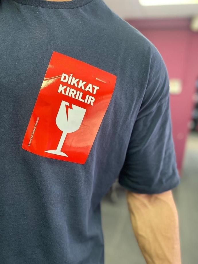 Çok çabuk kırılır mısınız insanlara?
