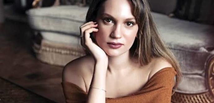 Aşk-ı Memnu film oluyor, Bihteri ise Farah Zeynep canlandıracak! Sizce nasıl olur?
