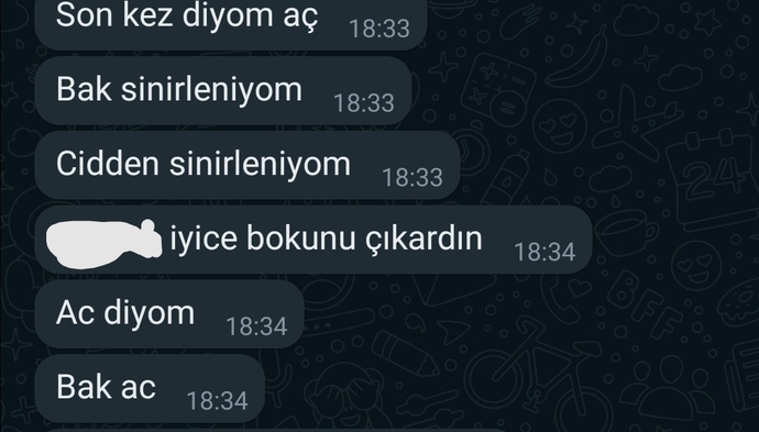 Sevgilim zorla yanında tutuyor beni. Kızlar başınıza geldi mi böyle bir şey, nasıl kurtuldunuz?