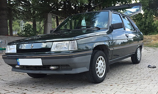Renault 11 Flash nasıl otomobil sizce flash sevenleri görelim kimleriniz bindi?