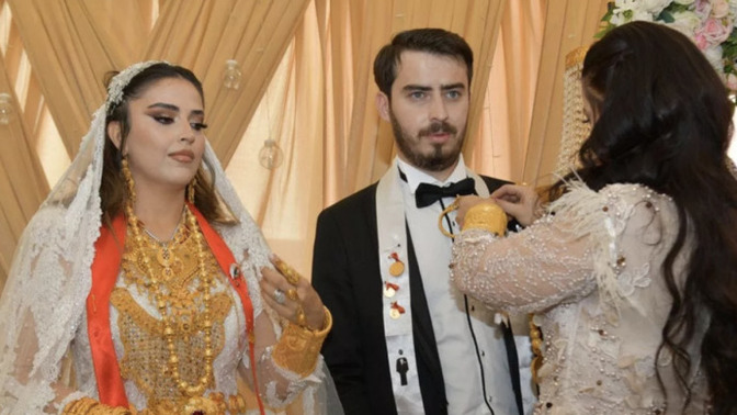 Arkadaşım ona çeyrek altın takmadığım için bana kırıldı haklı mı?