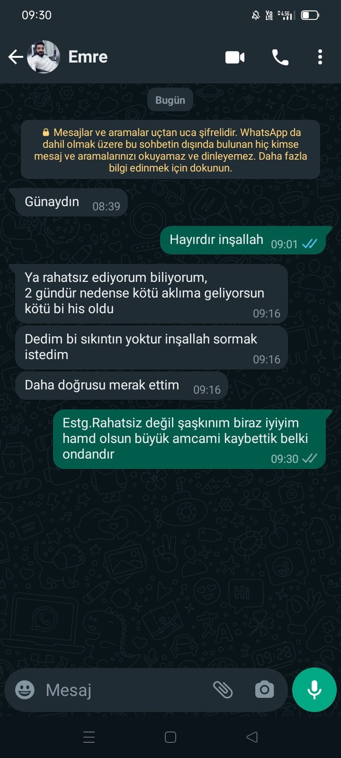 Eski sevgiliye flörte neden hep yazarsınız?