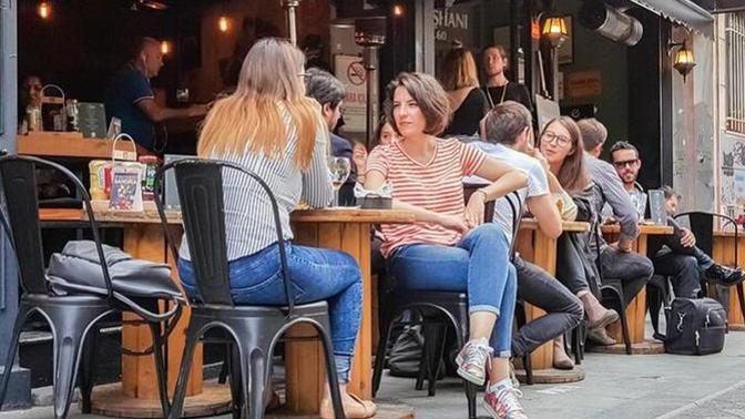 Dışarıda yemek yemenin lüks olduğu bu günlerde restoranlarda fiyat sabitleme uygulaması cüzdanları biraz rahatlatır mı? 