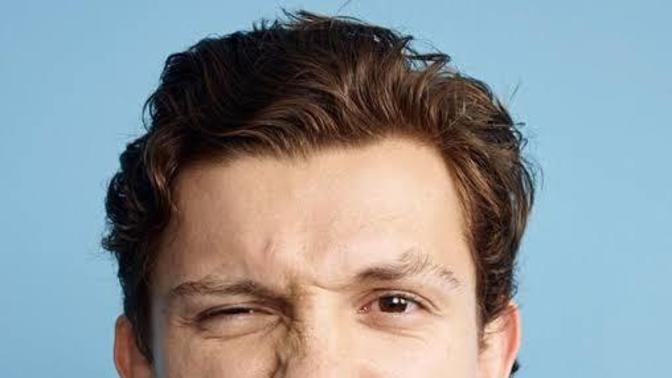 Tom holland çok tatlı değil mi sizce de?