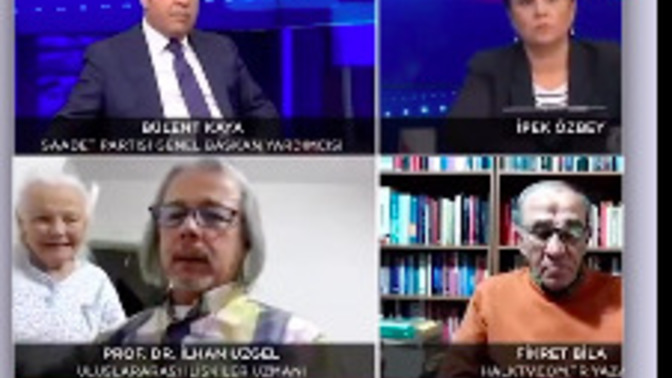 Profesör olup TV'de canlı yayına da katılsan bir annenin evladısın🥰 Teyzemiz şahane değil mi?