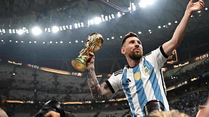 FIFA, En İyi Erkek Futbolcu adaylarını açıklandı! Sizce kim kazanacak ⭐️🏆?