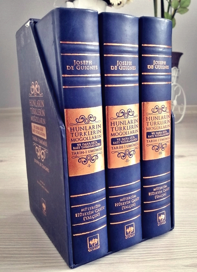 Kitabın ismi kadar kapak tasarımı da onu satın almanızda etkili midir?