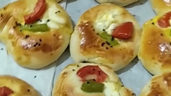 Hamarat kadın mı? Cilveli kadın mı sizce hangi kadın erkeği etkisinde bırakır?