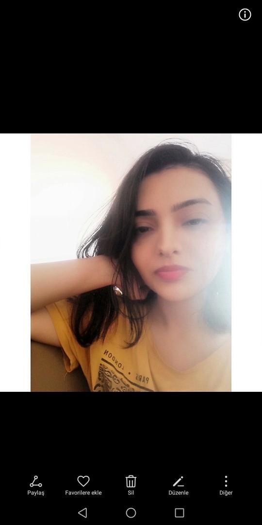 Yüzüme hangi renk saç gider?