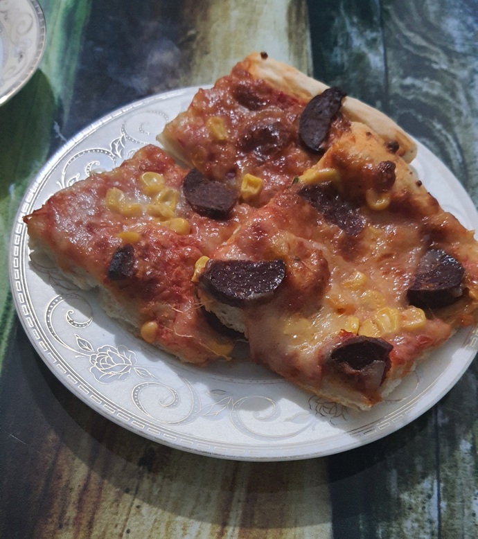 Hazır pizza mı, ev yapımı pizza mı daha lezzetli?