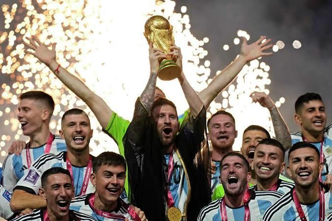 Futbolda sizi en çok sevindiren şey ne olmuştu?