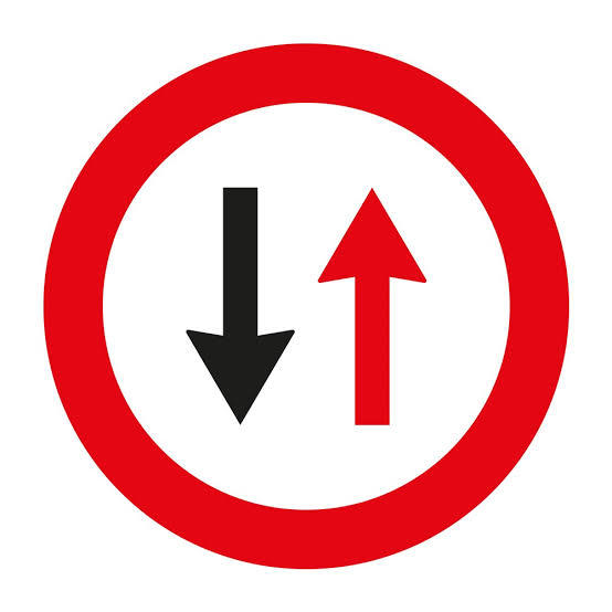 1 ve 2 nolu trafik levhalarının anlamını google ve diger yorumlara bakmadan yazar mısınız?