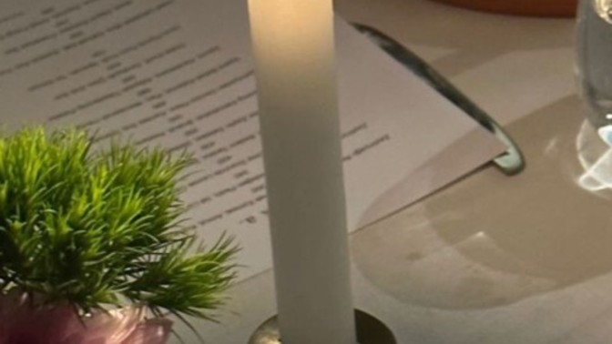Hiç mum ışığında yemek yediniz mi?