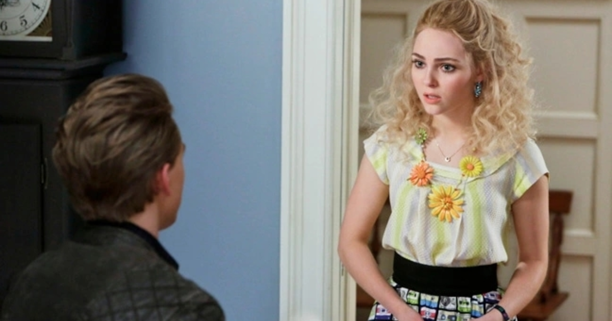 The carries diaries. Остин батлер и аннасофия робб. The carries diaries. Дневники кэрри (2013). Дневники кэрри кэрри и себастьян.