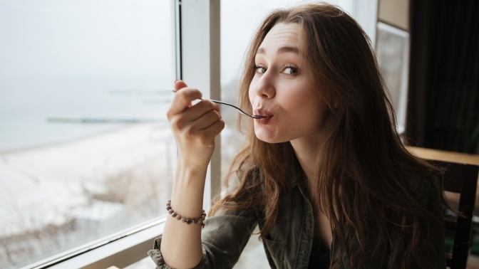 Ödüllü sorum seni bekliyor: Hem lezzetli hem de protein dolu bir tatlı mümkün mü?