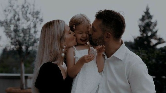 Eşi hamileyken aldatan erkek babalığı hak eder mi?