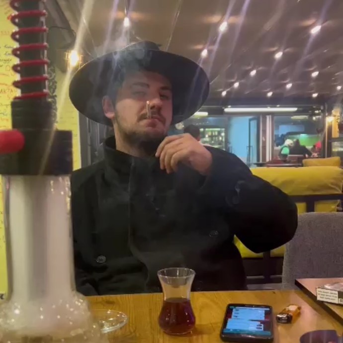 Geçmişten günümüze gelen en beğendiğiniz stil hangisi?